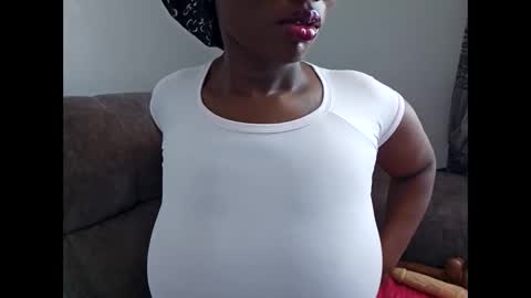 Snapshot of ebonycandymelani chatting on November 2025 12:04:02 PM Ebony Melanie online show from November 2025 12:04:02 PM