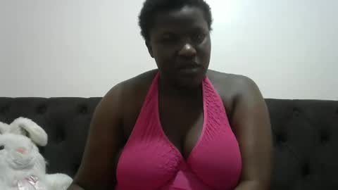 Snapshot of ebonycheb chatting on December 2024 10:57:01 AM ebonycheb online show from December 2024 10:57:01 AM