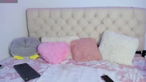 Snapshot of ebonygoddes03 chatting on February 2025 02:16:01 AM Queen Ebony online show from February 2025 02:16:01 AM