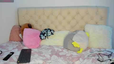 Snapshot of ebonygoddes03 chatting on March 2025 02:19:02 AM Queen Ebony online show from March 2025 02:19:02 AM