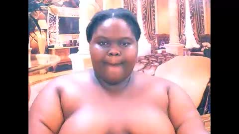 ebonyhotbuns4u2luv online show from January 2026 11:19:02 PM