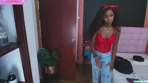 Snapshot of ebonyndsavage chatting on January 2025 07:07:01 PM ebonyndsavage online show from January 2025 07:07:01 PM
