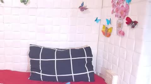 Cindy online show from November 2025 06:42:02 PM