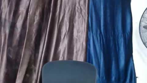 ebonypussy_xx online show from October 2025 03:01:01 PM