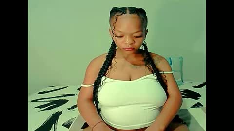 Snapshot of ebonyshy123x chatting on January 2026 06:06:02 AM ebonyshy123 online show from January 2026 06:06:02 AM