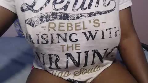 ebonysmiles00 online show from June 2026 07:08:02 PM