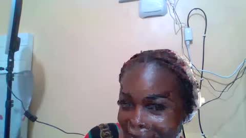 Snapshot of ebonytanqueen chatting on November 2025 07:27:01 PM ebonytanqueen online show from November 2025 07:27:01 PM