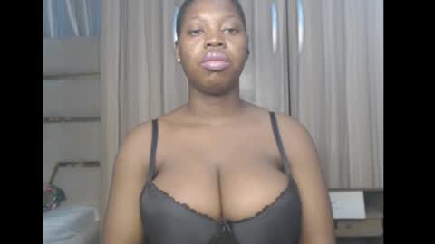 Snapshot of ebonyx_dripqueen chatting on March 2026 06:31:02 AM Loveth online show from March 2026 06:31:02 AM