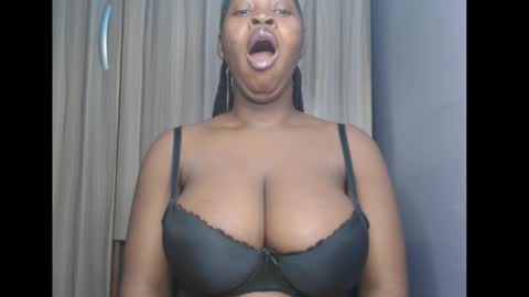 Snapshot of ebonyx_dripqueen chatting on March 2026 06:50:01 AM Loveth online show from March 2026 06:50:01 AM