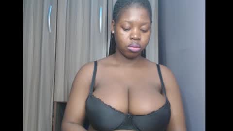 Snapshot of ebonyx_dripqueen chatting on March 2026 05:56:02 AM Loveth online show from March 2026 05:56:02 AM