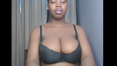 Snapshot of ebonyx_dripqueen chatting on March 2026 06:06:02 AM Loveth online show from March 2026 06:06:02 AM
