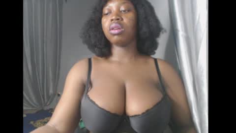 Snapshot of ebonyx_dripqueen chatting on April 2026 05:49:01 AM Loveth online show from April 2026 05:49:01 AM