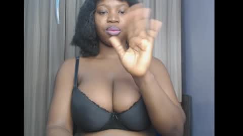 Snapshot of ebonyx_dripqueen chatting on April 2026 06:36:02 AM Loveth online show from April 2026 06:36:02 AM