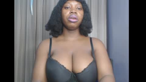 Snapshot of ebonyx_dripqueen chatting on April 2026 07:56:01 AM Loveth online show from April 2026 07:56:01 AM