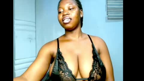 Snapshot of ebonyx_dripqueen chatting on May 2026 06:54:02 AM Loveth online show from May 2026 06:54:02 AM