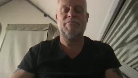 Snapshot of ecstaticz chatting on November 2025 02:39:02 AM Z online show from November 2025 02:39:02 AM