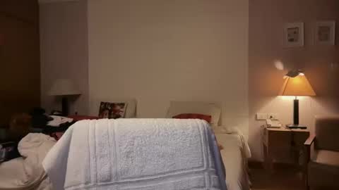 eddelmar online show from May 2026 12:12:01 PM