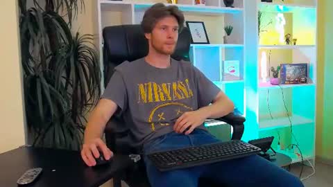 eddie_baker online show from July 2026 11:07:01 PM