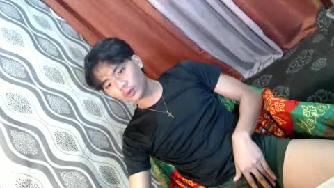 Snapshot of edelcum_xx chatting on February 2025 12:25:02 PM edelcum_xx online show from February 2025 12:25:02 PM