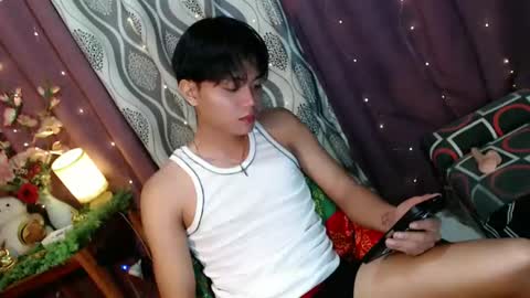 Snapshot of edelcum_xx chatting on February 2025 03:52:01 PM edelcum_xx online show from February 2025 03:52:01 PM