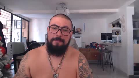 Snapshot of edgarram83 chatting on December 2024 08:32:01 PM edgarram83 online show from December 2024 08:32:01 PM