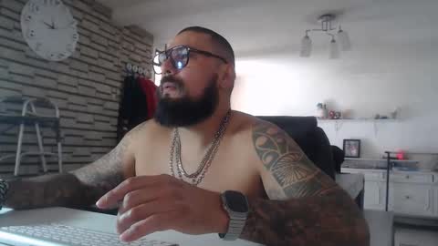 Snapshot of edgarram83 chatting on November 2025 05:46:02 PM edgarram83 online show from November 2025 05:46:02 PM