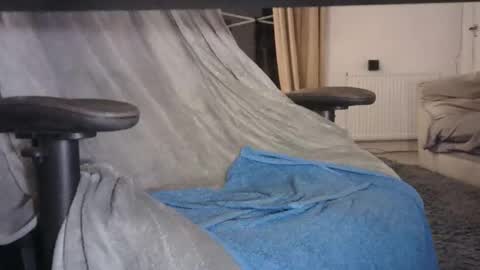 Snapshot of edged_biker chatting on February 2025 08:42:01 PM edged biker online show from February 2025 08:42:01 PM