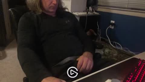 Snapshot of edgemeallnight chatting on February 2025 03:13:01 AM edgemeallnight online show from February 2025 03:13:01 AM