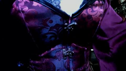 Snapshot of edgequeen69 chatting on November 2025 09:35:01 PM EdgeQueen69 online show from November 2025 09:35:01 PM