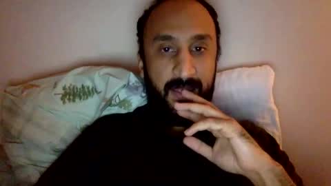 Snapshot of edgeuk1 chatting on November 2025 10:00:02 PM edgeuk1 online show from November 2025 10:00:02 PM
