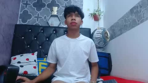 edi_stwix18 online show from April 2026 11:27:01 PM