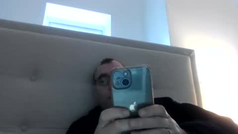 edinandy77 online show from November 2025 08:58:01 AM