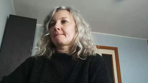 Snapshot of edithmanning chatting on May 2026 06:30:01 AM edithmanning online show from May 2026 06:30:01 AM