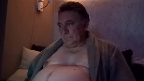 Snapshot of edje59a chatting on September 2025 09:38:02 PM Eddy online show from September 2025 09:38:02 PM