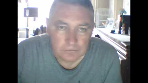 Snapshot of edje59a chatting on October 2025 07:29:01 AM Eddy online show from October 2025 07:29:01 AM