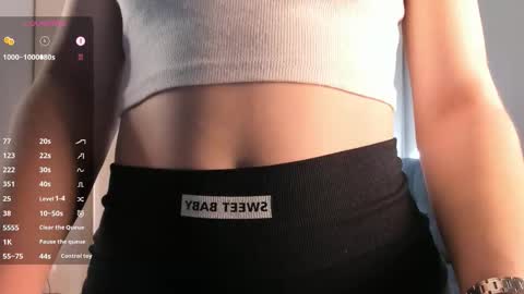 Nikki online show from November 2025 01:15:01 AM