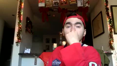 EddieFitz75 online show from December 2025 07:54:01 PM