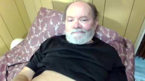 Eddie online show from March 2026 10:24:02 PM