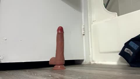 Snapshot of edward2736 chatting on October 2025 12:28:02 PM edward2736 online show from October 2025 12:28:02 PM