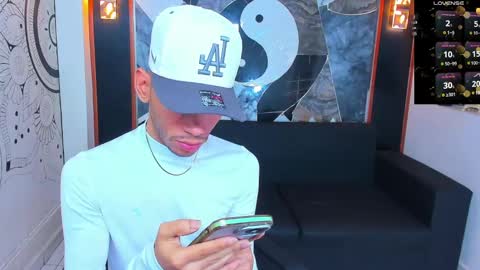 Edward Colleman online show from March 2025 04:21:01 AM