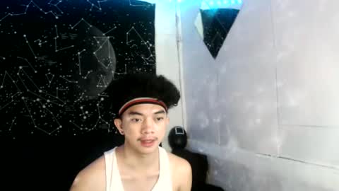 Snapshot of edward_cums chatting on March 2025 06:23:01 PM edward_cums online show from March 2025 06:23:01 PM