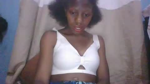 edwige770943 online show from April 2026 03:15:01 AM