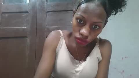 edwige770943 online show from June 2026 07:43:01 AM
