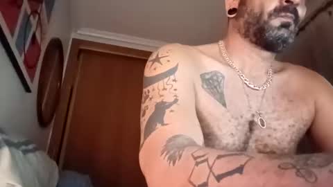 Snapshot of eemmee708927 chatting on October 2025 08:08:01 PM eemmee708927 online show from October 2025 08:08:01 PM