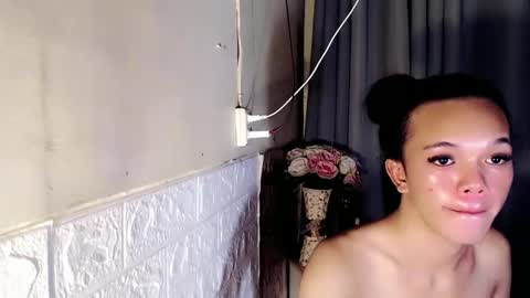 Pia online show from December 2024 02:09:01 AM