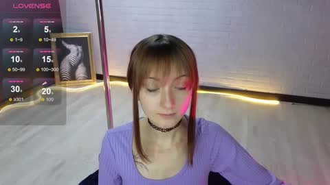 Snapshot of effie7 chatting on December 2025 01:21:02 AM Effie online show from December 2025 01:21:02 AM