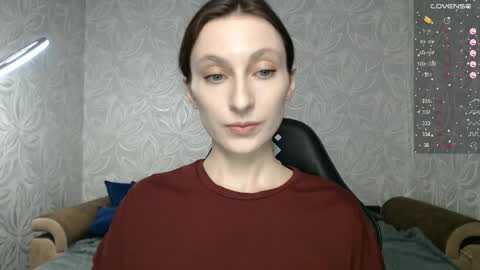 Snapshot of effy_gray chatting on April 2026 06:17:02 PM Anna online show from April 2026 06:17:02 PM