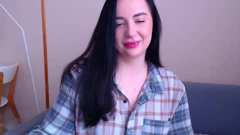 Effy online show from January 2025 09:52:01 AM