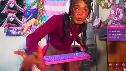 Snapshot of effy_marinn chatting on November 2025 12:18:01 PM effy_marinn online show from November 2025 12:18:01 PM