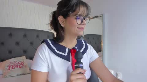 Snapshot of effystonnem chatting on February 2025 07:26:01 PM  E F F Y  online show from February 2025 07:26:01 PM